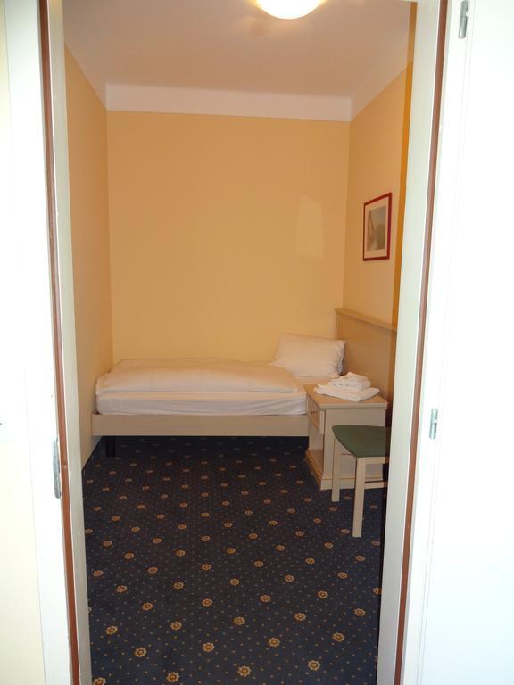 Hotel Schweizerhof Weggis Exteriör bild