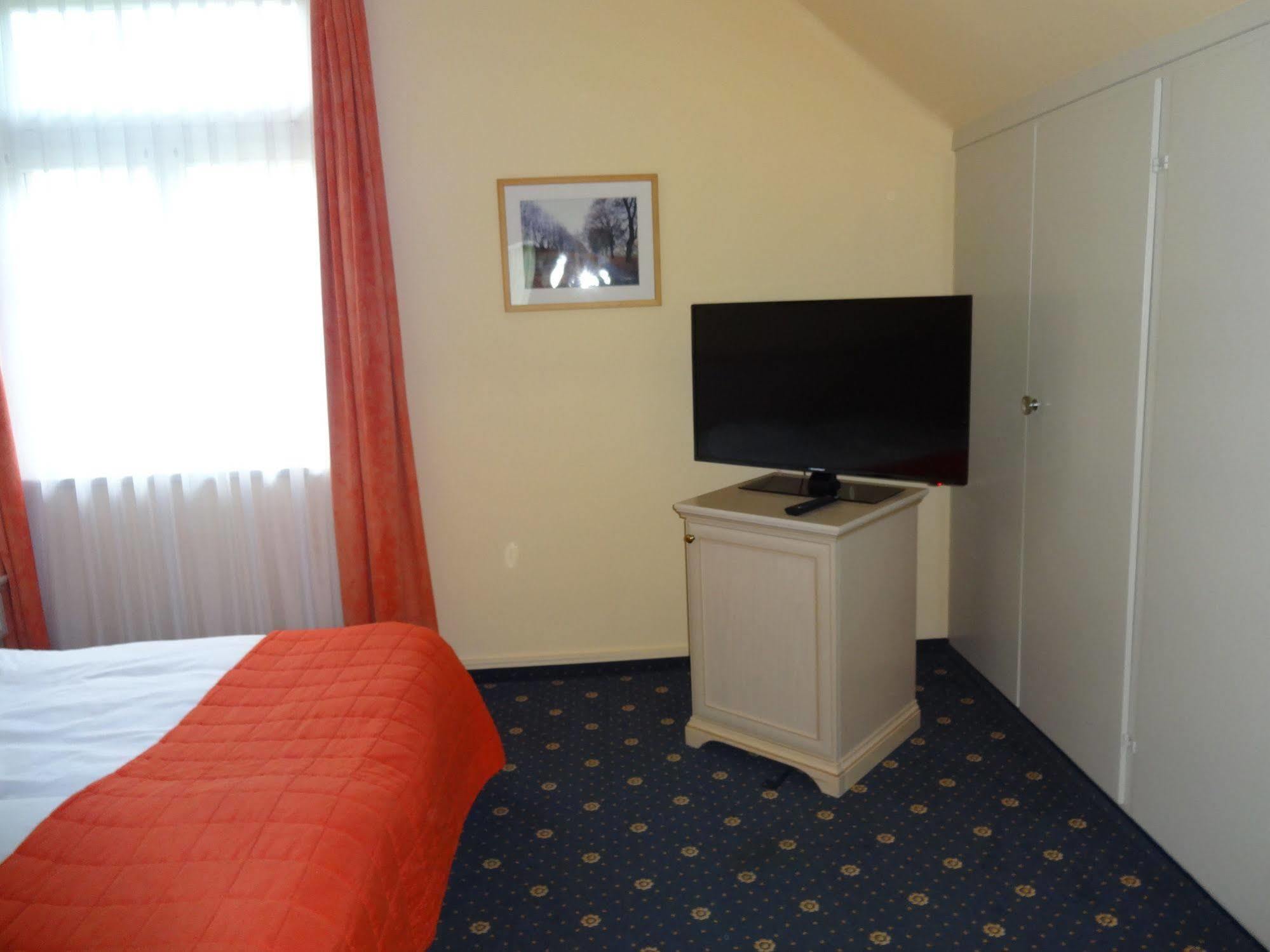 Hotel Schweizerhof Weggis Exteriör bild